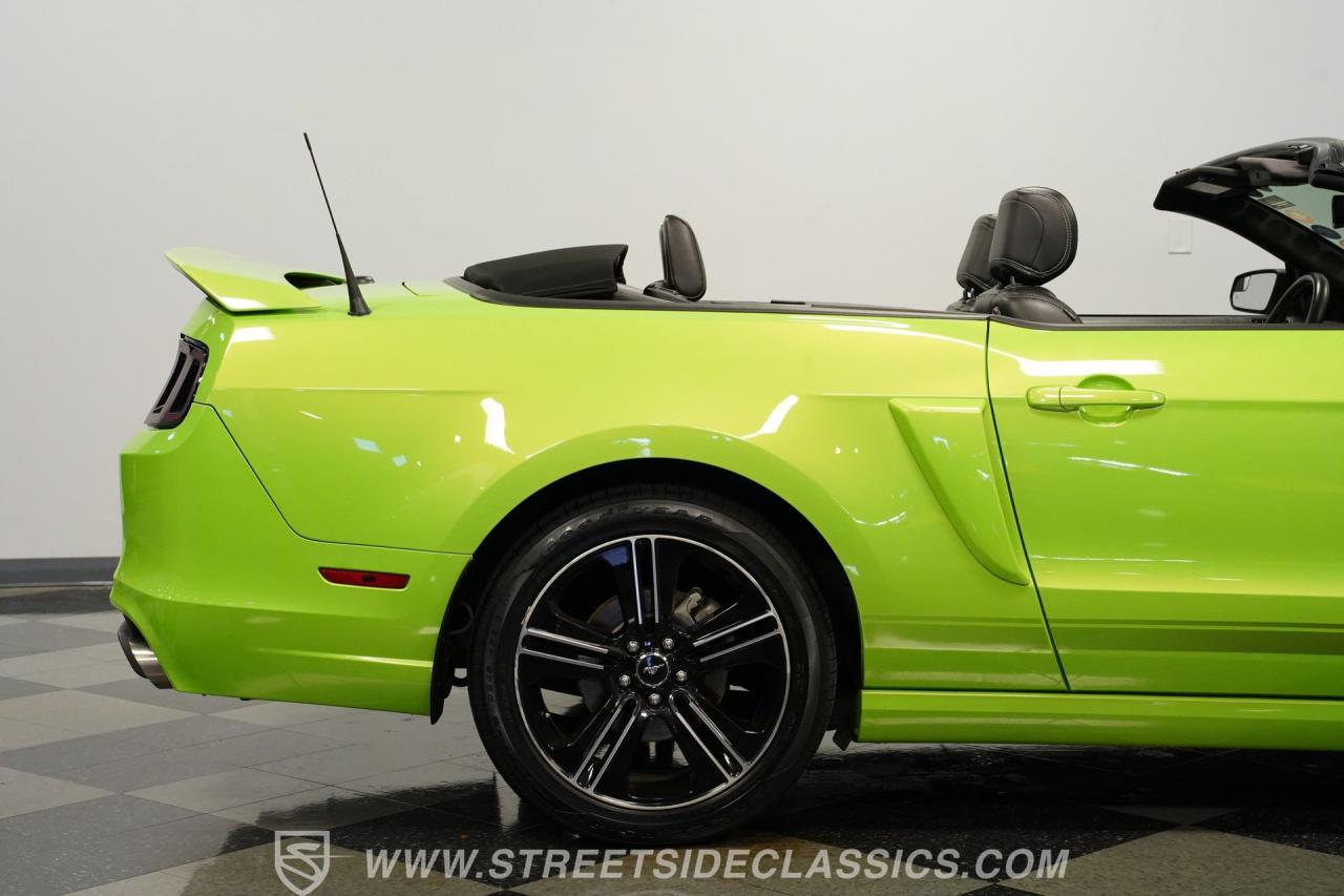 2014 Ford Mustang GT/CS Convertible
