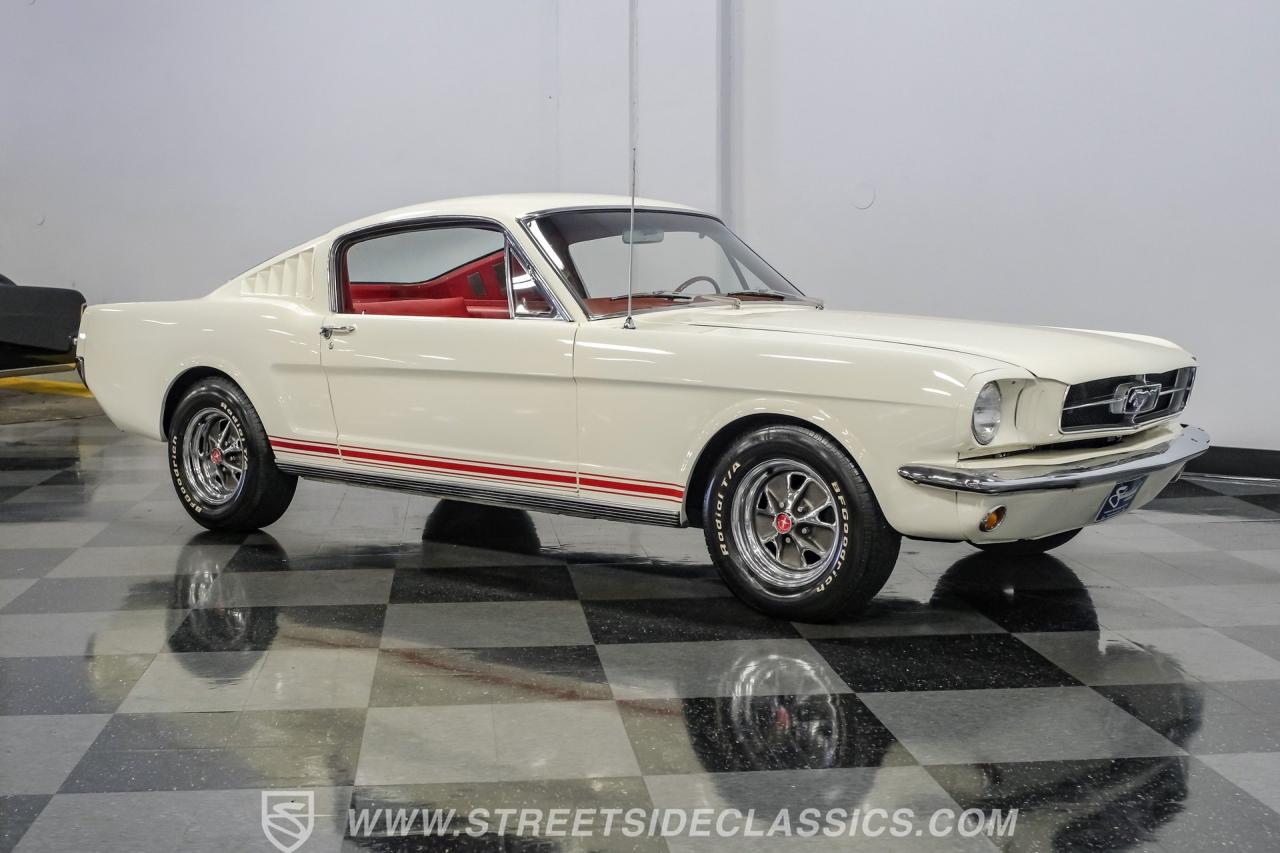 1965 Ford Mustang 2+2 Fastback