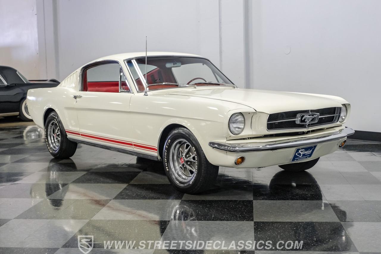1965 Ford Mustang 2+2 Fastback
