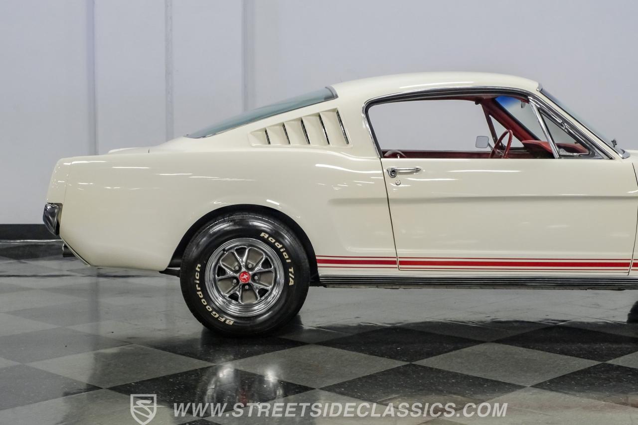 1965 Ford Mustang 2+2 Fastback