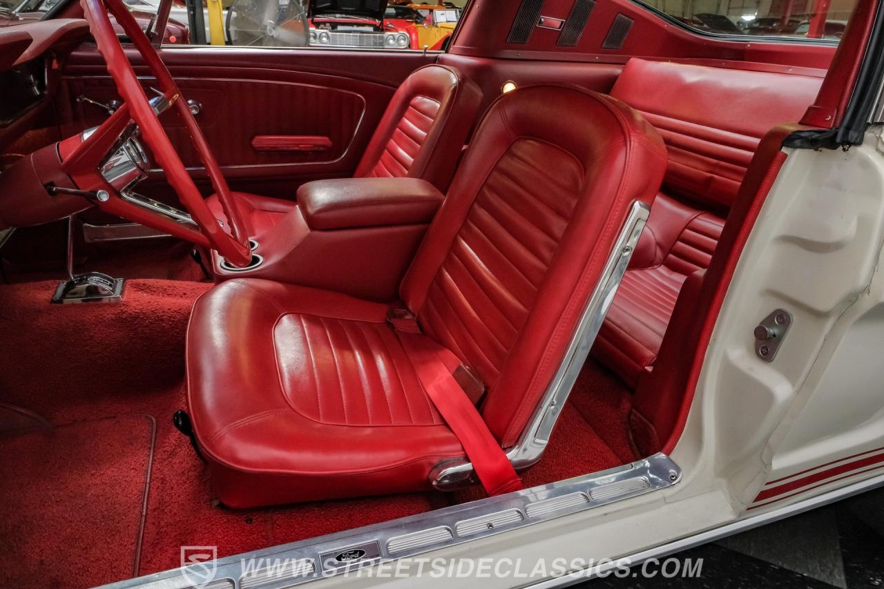 1965 Ford Mustang 2+2 Fastback