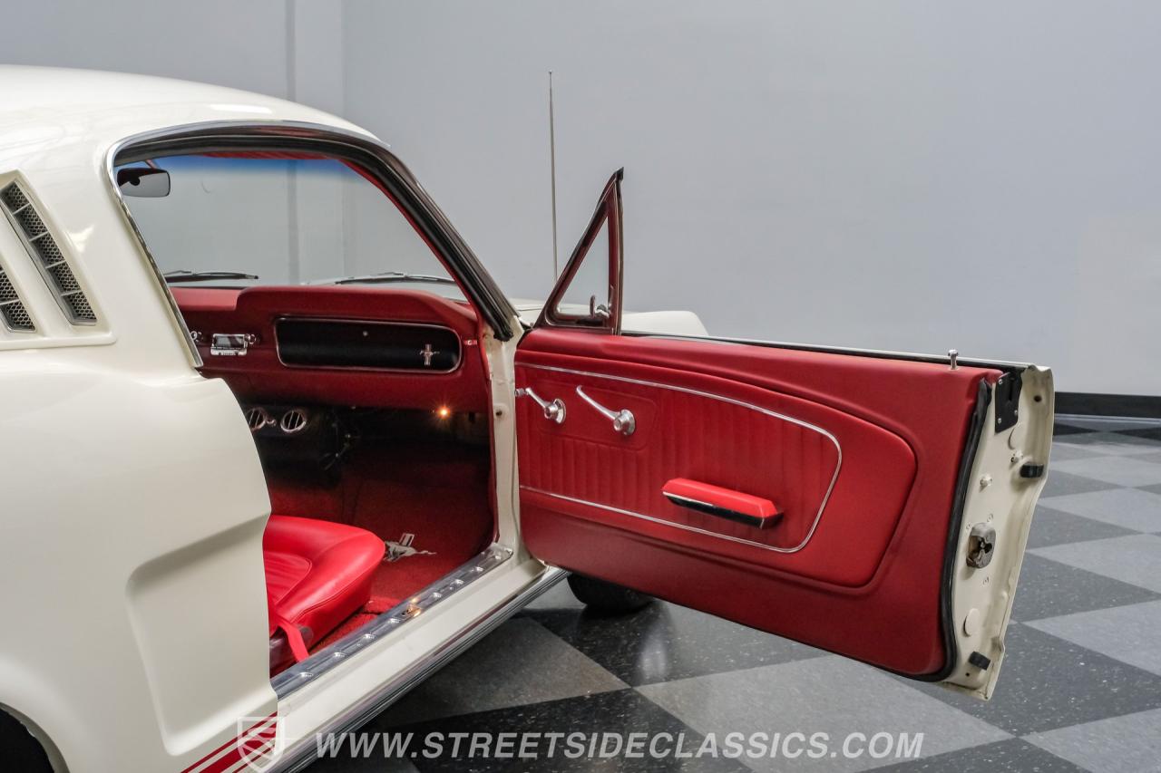 1965 Ford Mustang 2+2 Fastback