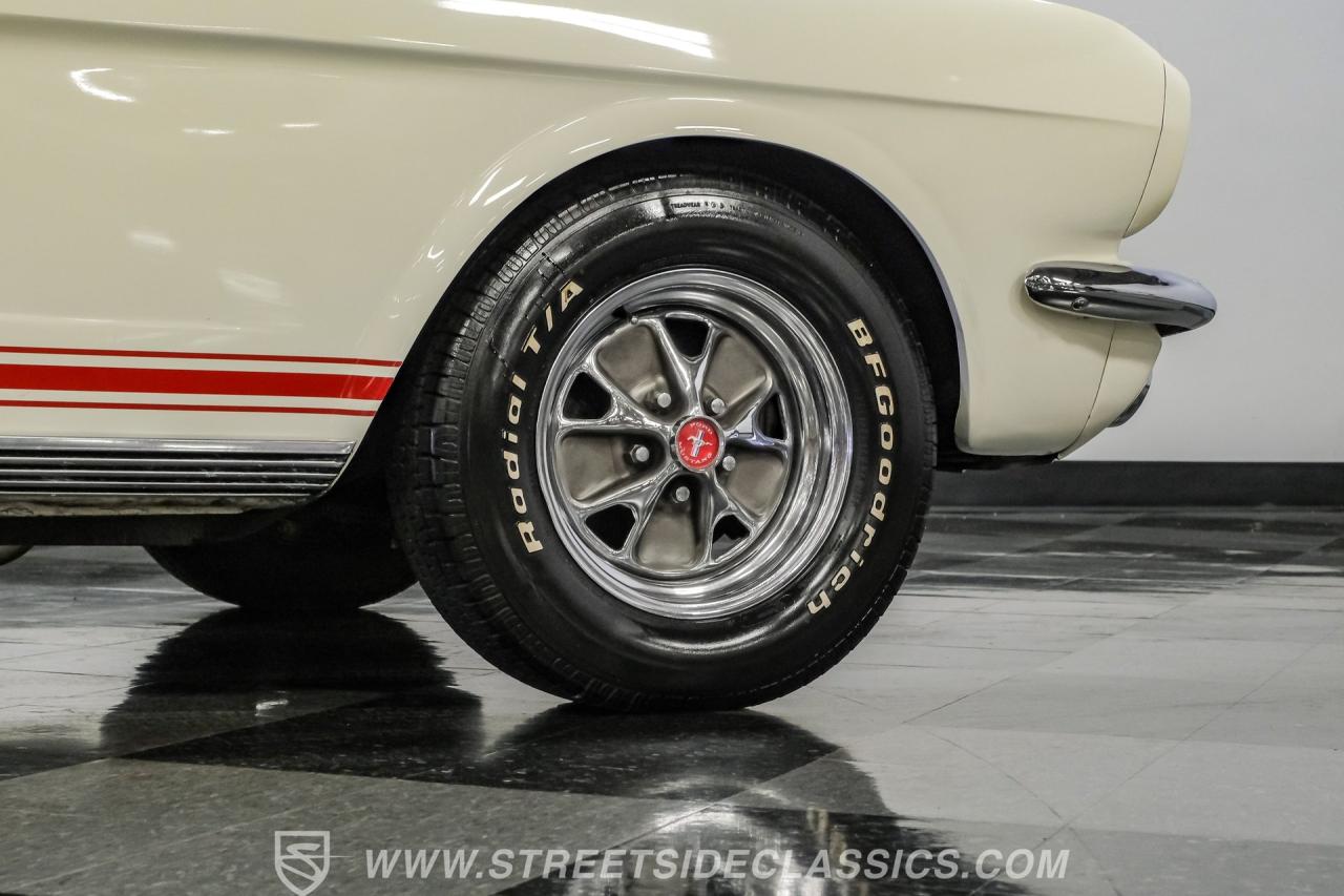 1965 Ford Mustang 2+2 Fastback