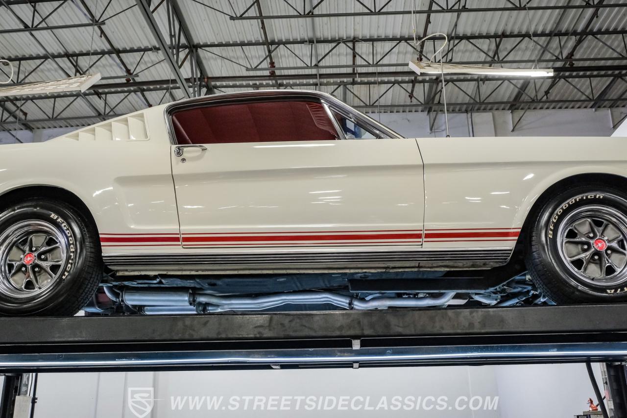1965 Ford Mustang 2+2 Fastback