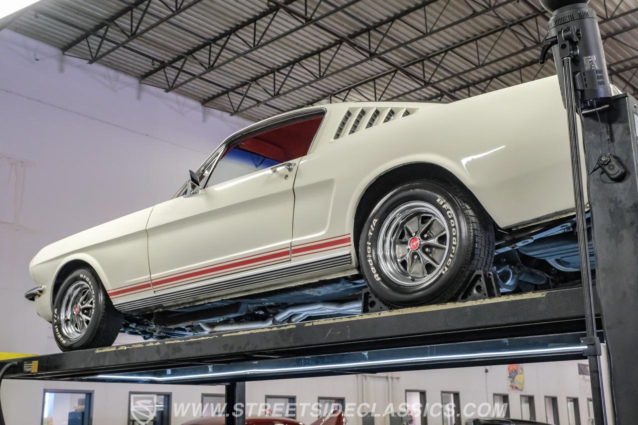 1965 Ford Mustang 2+2 Fastback