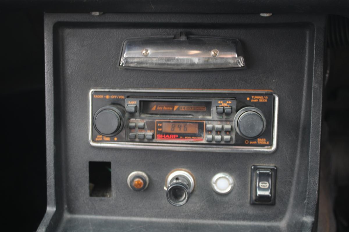 1972 MG B GT V8