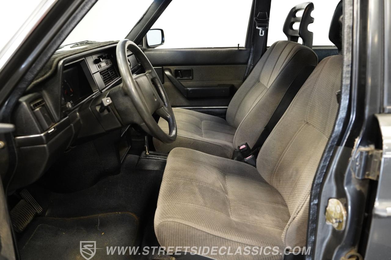 1988 Volvo 240DL