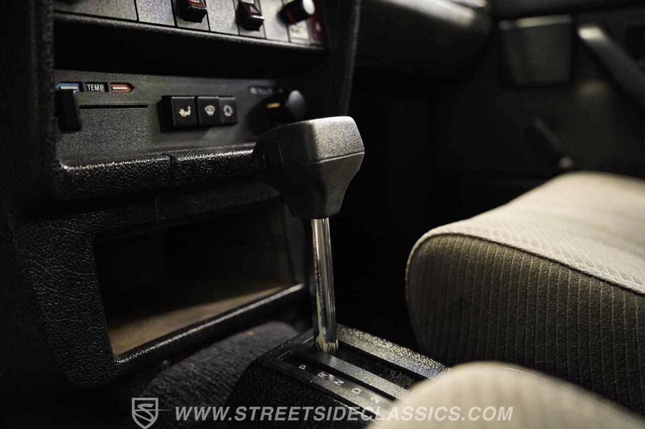 1988 Volvo 240DL