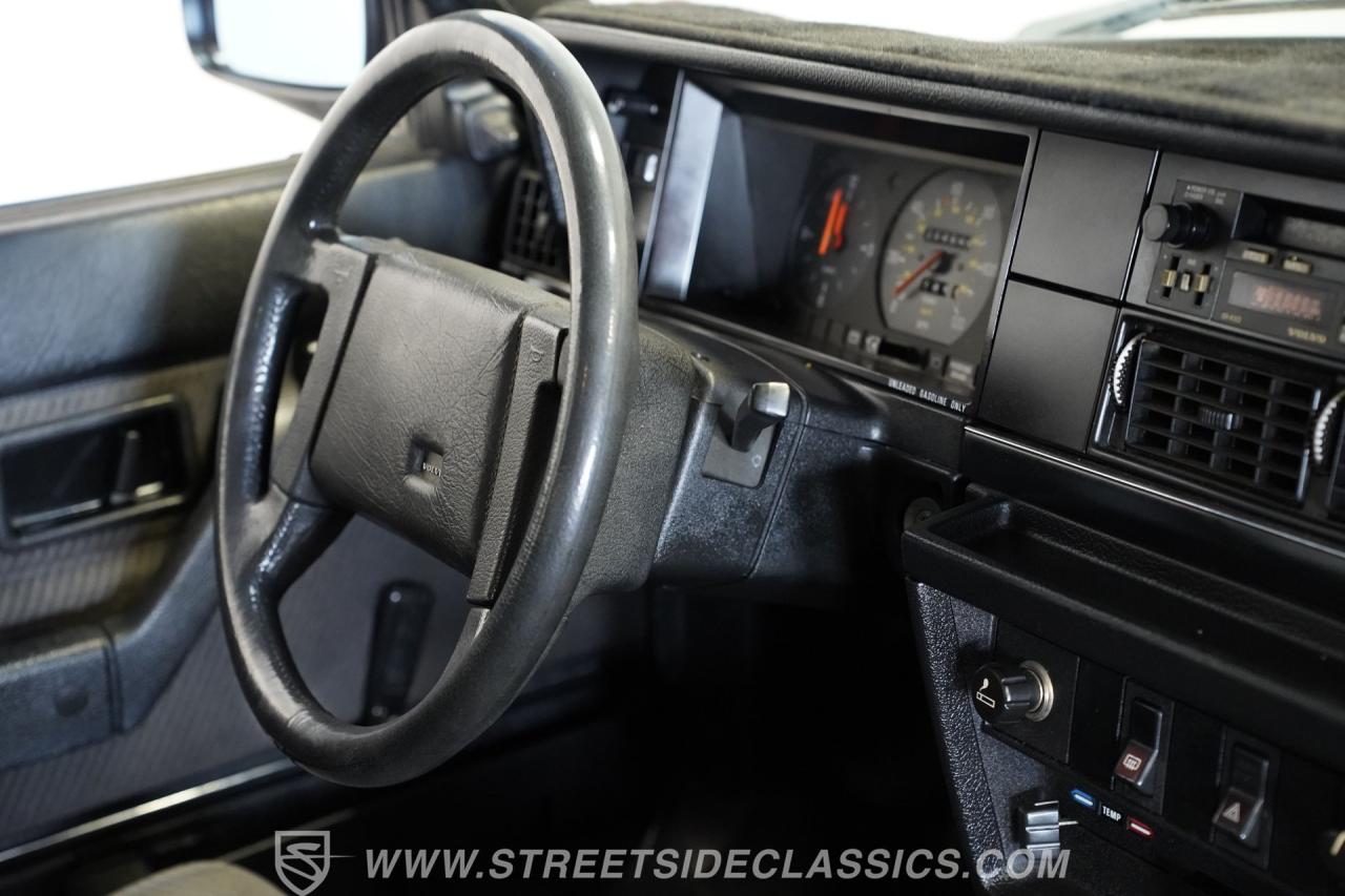 1988 Volvo 240DL