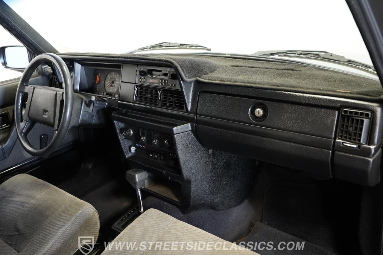 1988 Volvo 240DL