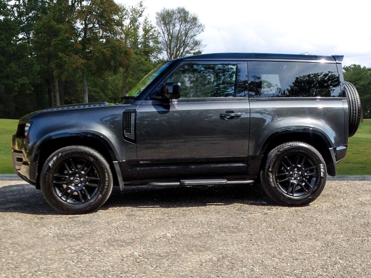 2021 Land Rover 3.0 D250 MHEV X-Dynamic S Auto 4WD Euro 6 (s/s) 3dr