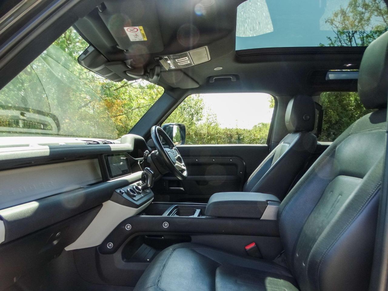 2021 Land Rover 3.0 D250 MHEV X-Dynamic S Auto 4WD Euro 6 (s/s) 3dr