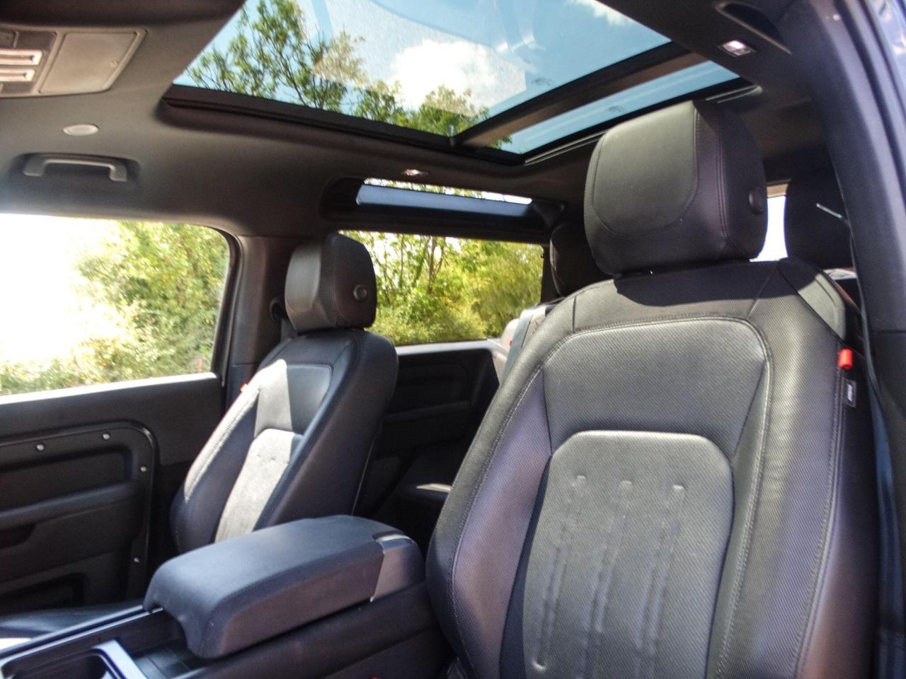 2021 Land Rover 3.0 D250 MHEV X-Dynamic S Auto 4WD Euro 6 (s/s) 3dr