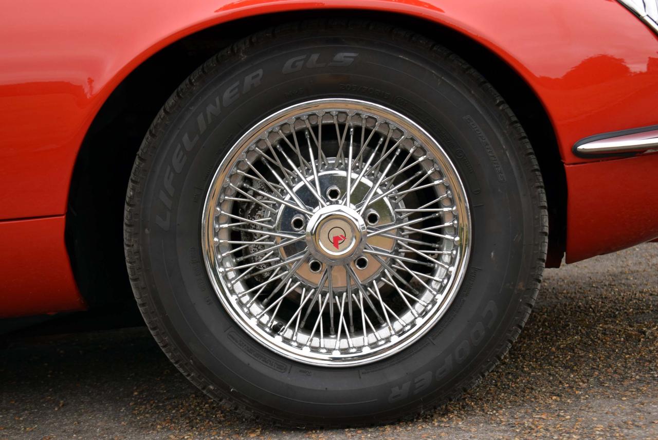 1974 Jaguar E-Type Series III V12 Roadster