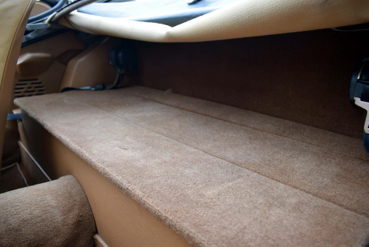1974 Jaguar E-Type Series III V12 Roadster
