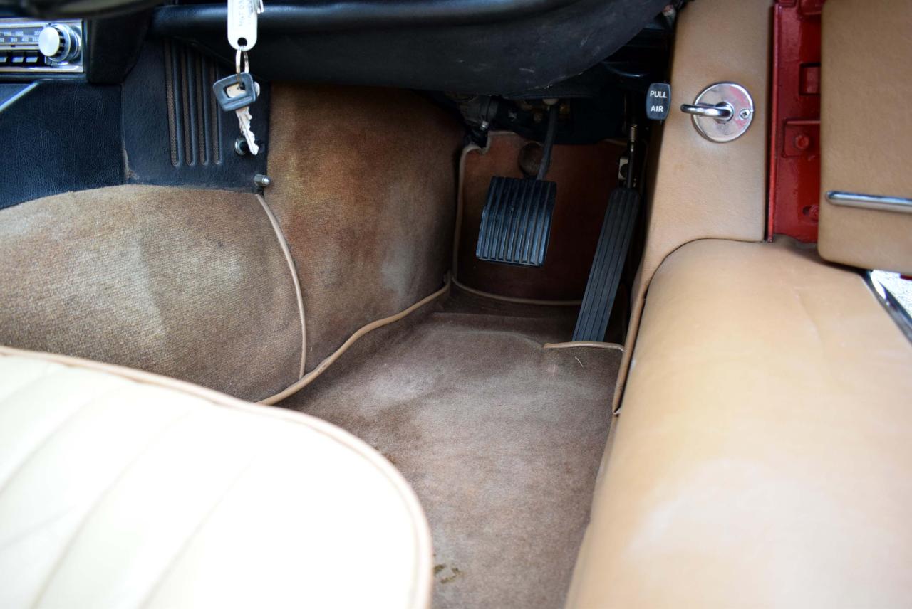 1974 Jaguar E-Type Series III V12 Roadster