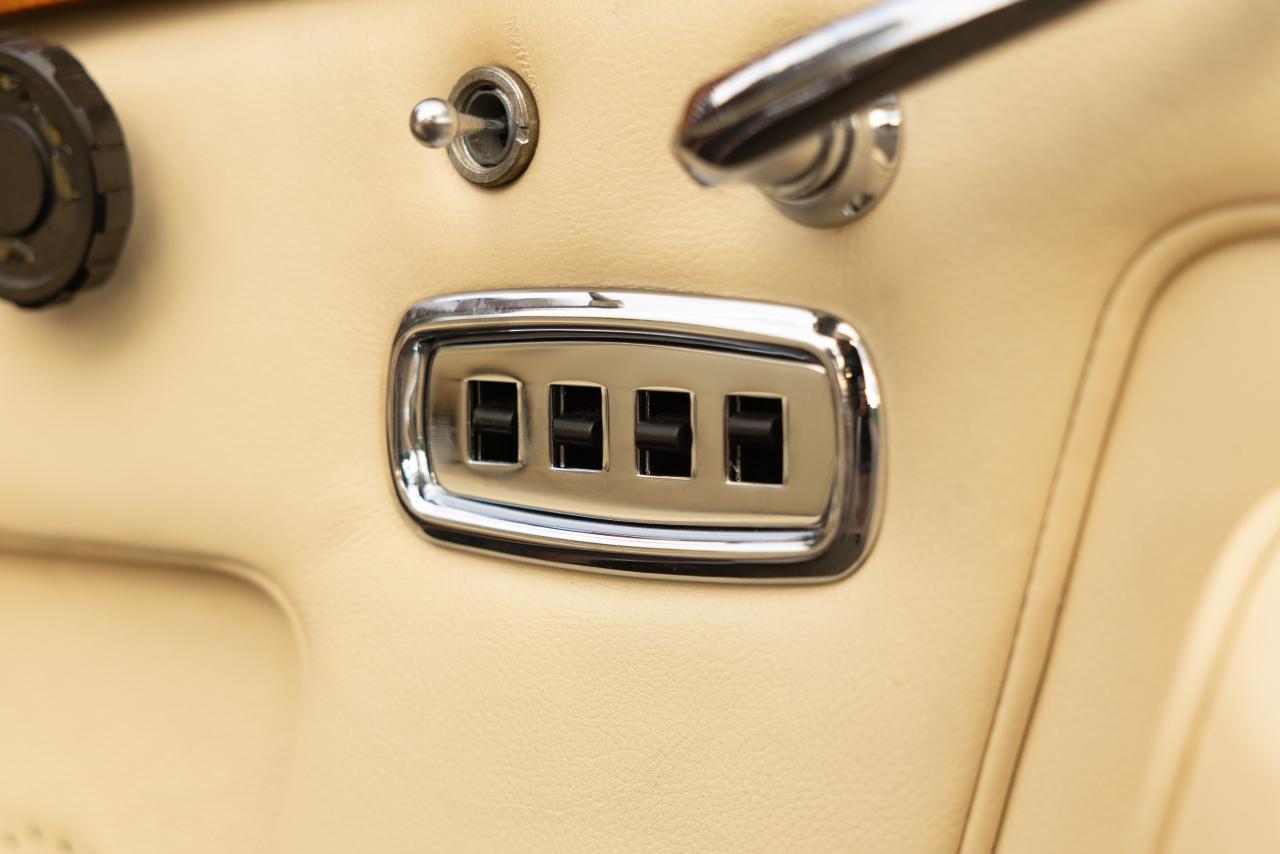1968 Rolls - Royce Silver Shadow Drophead Coup&eacute; by Mulliner Park Ward
