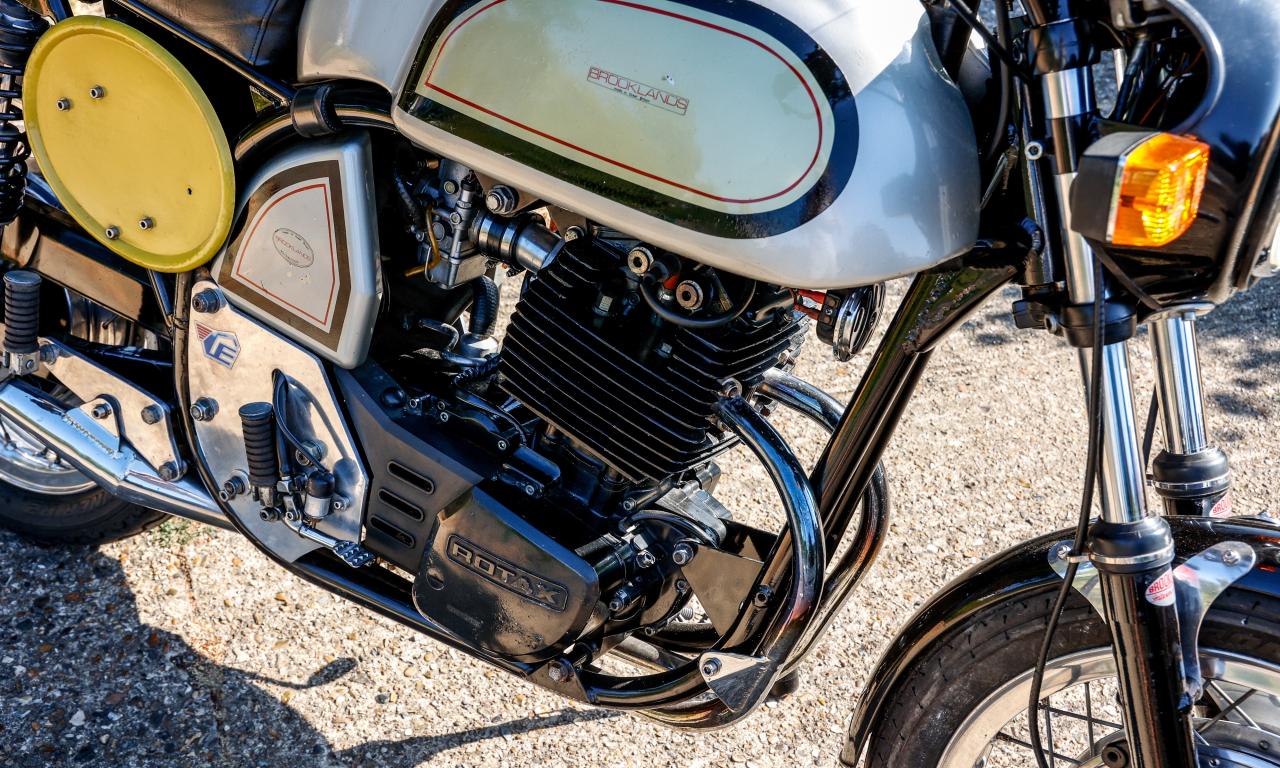 1990 Brooklands GB500