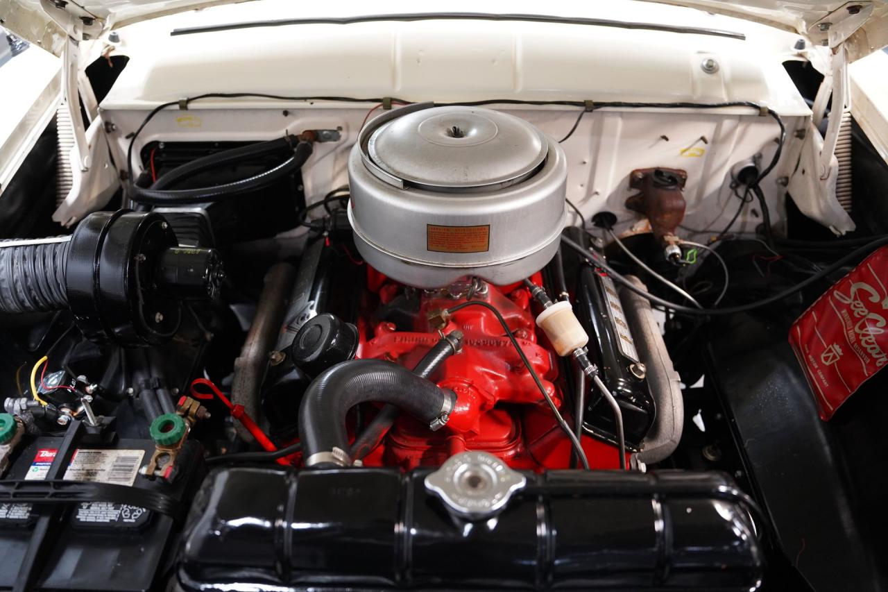 1955 Ford Fairlane Victoria