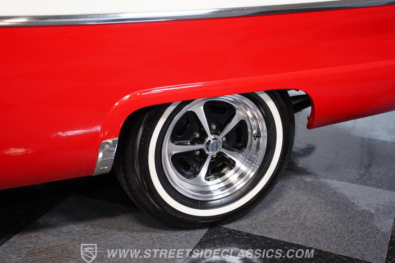 1955 Ford Fairlane Victoria