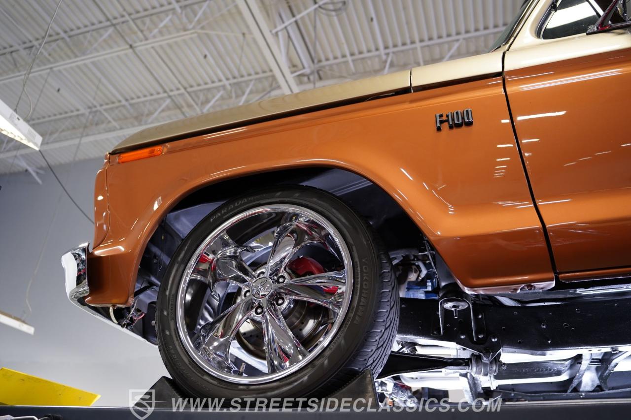 1975 Ford F-100 Explorer