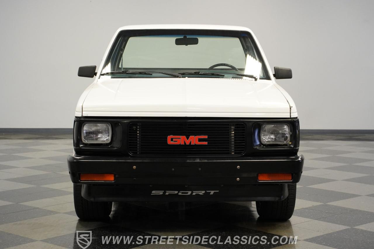 1989 GMC S15 V8 Restomod