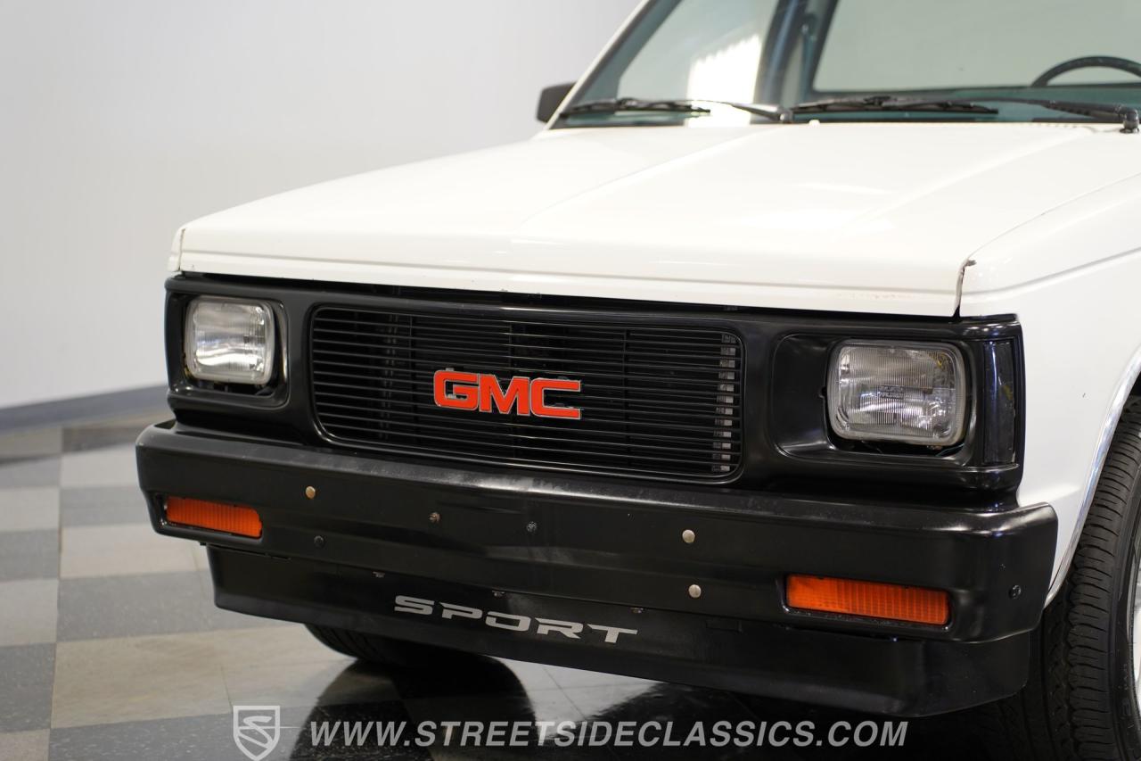 1989 GMC S15 V8 Restomod