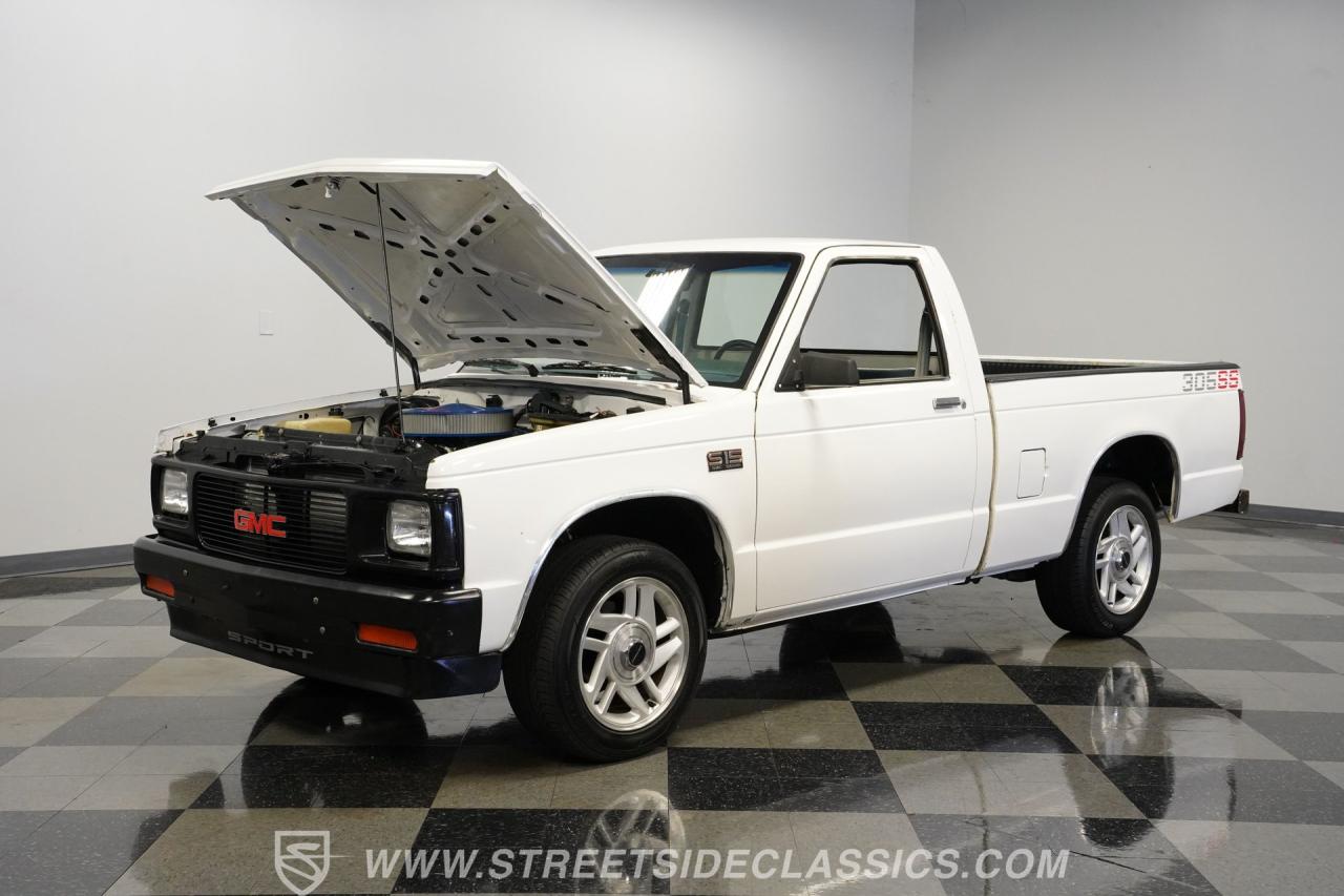 1989 GMC S15 V8 Restomod