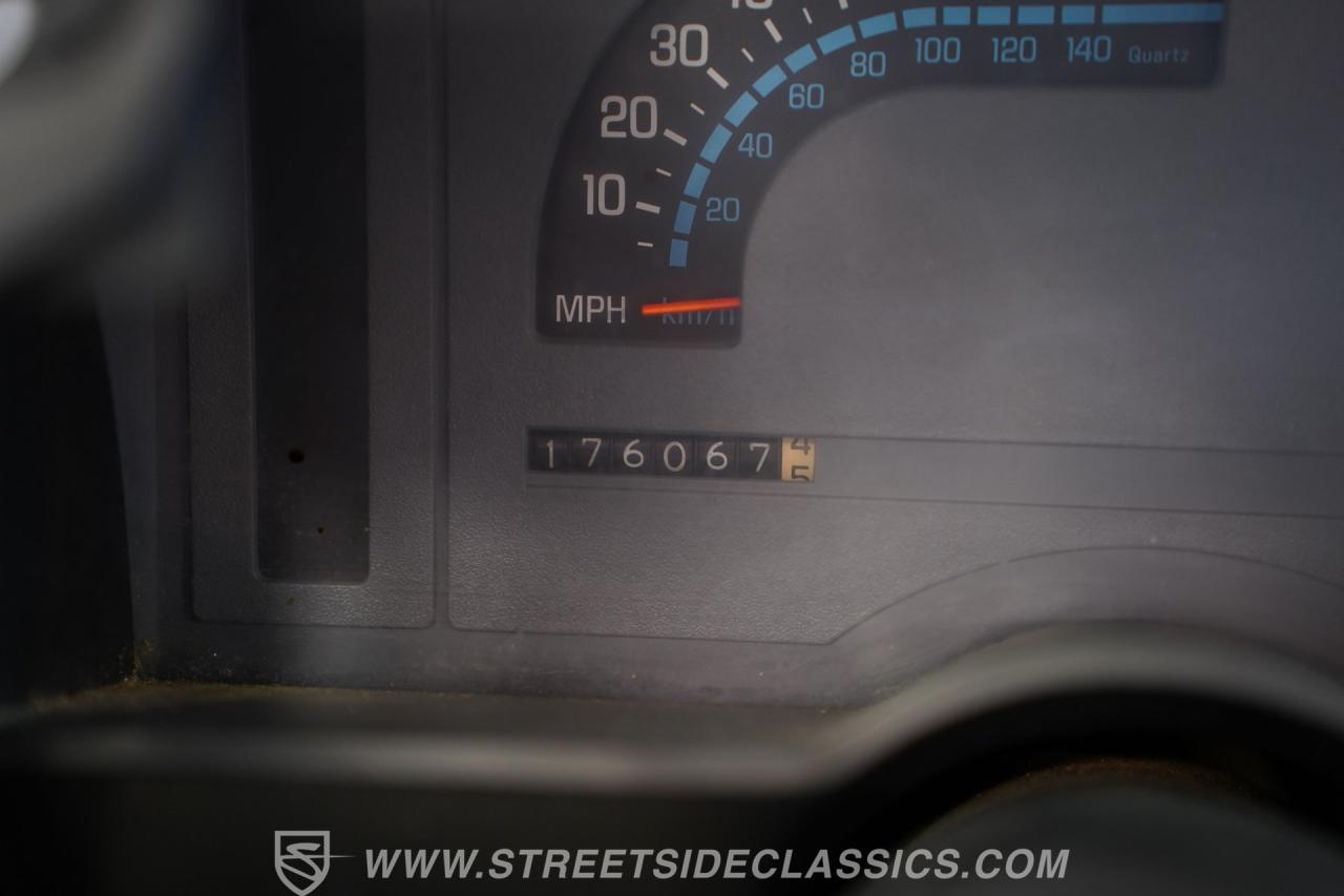 1989 GMC S15 V8 Restomod