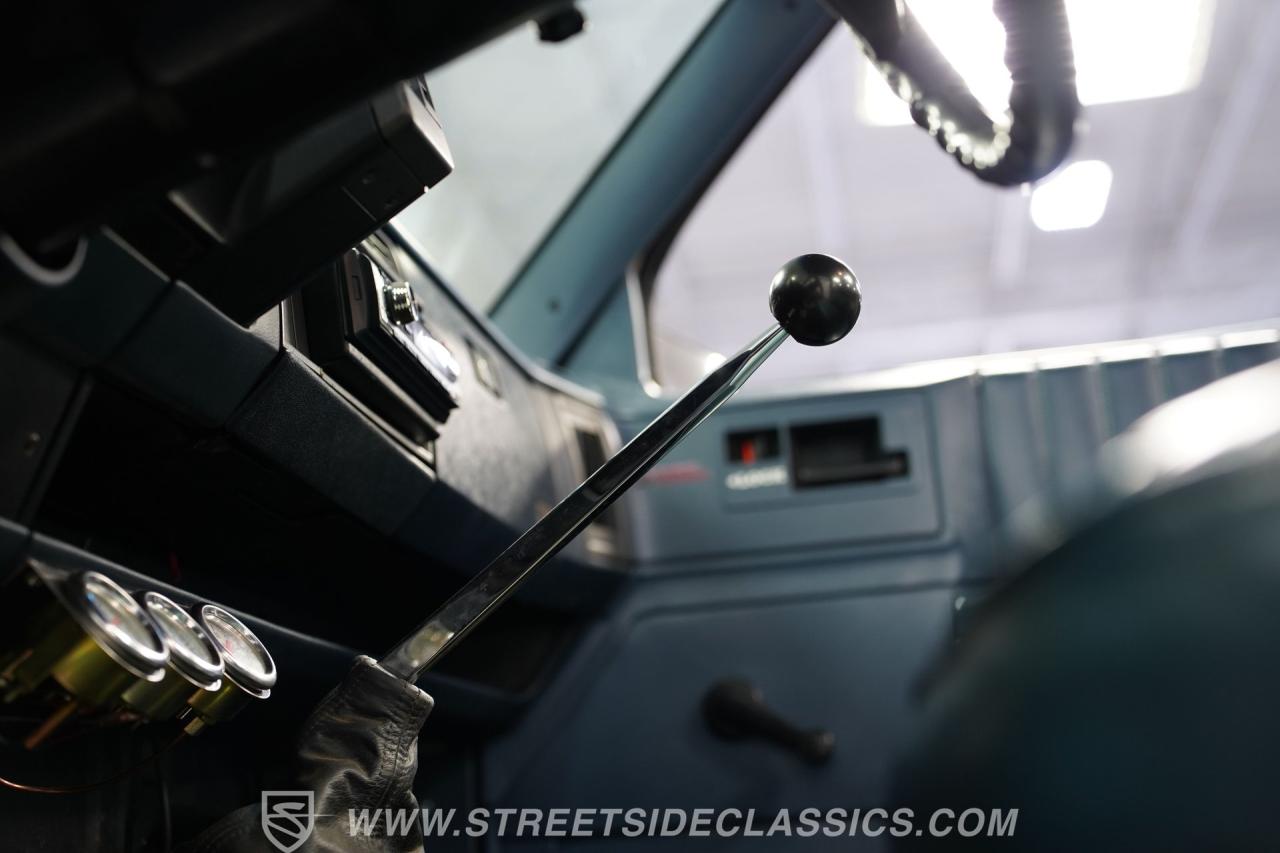 1989 GMC S15 V8 Restomod