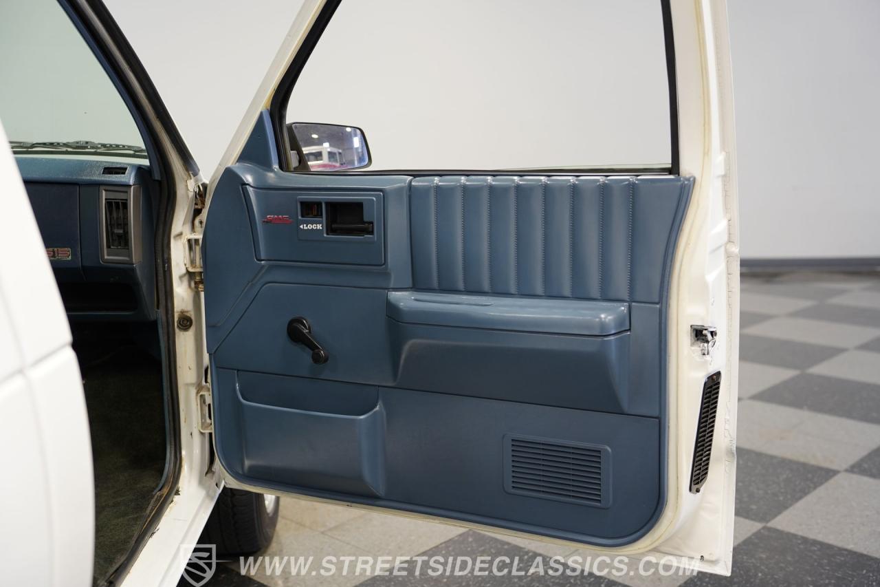 1989 GMC S15 V8 Restomod