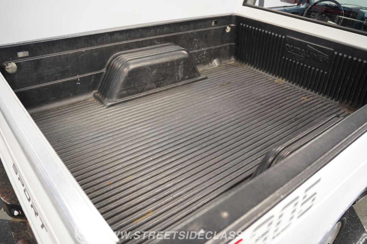 1989 GMC S15 V8 Restomod
