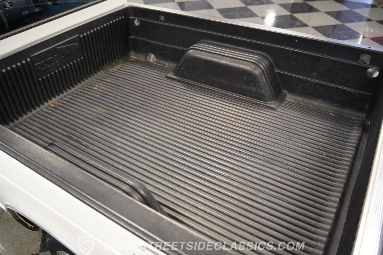 1989 GMC S15 V8 Restomod
