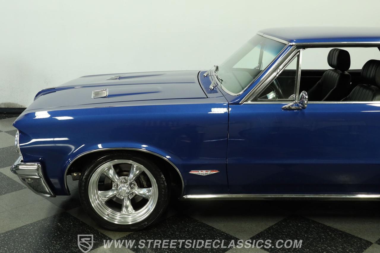 1964 Pontiac GTO Restomod
