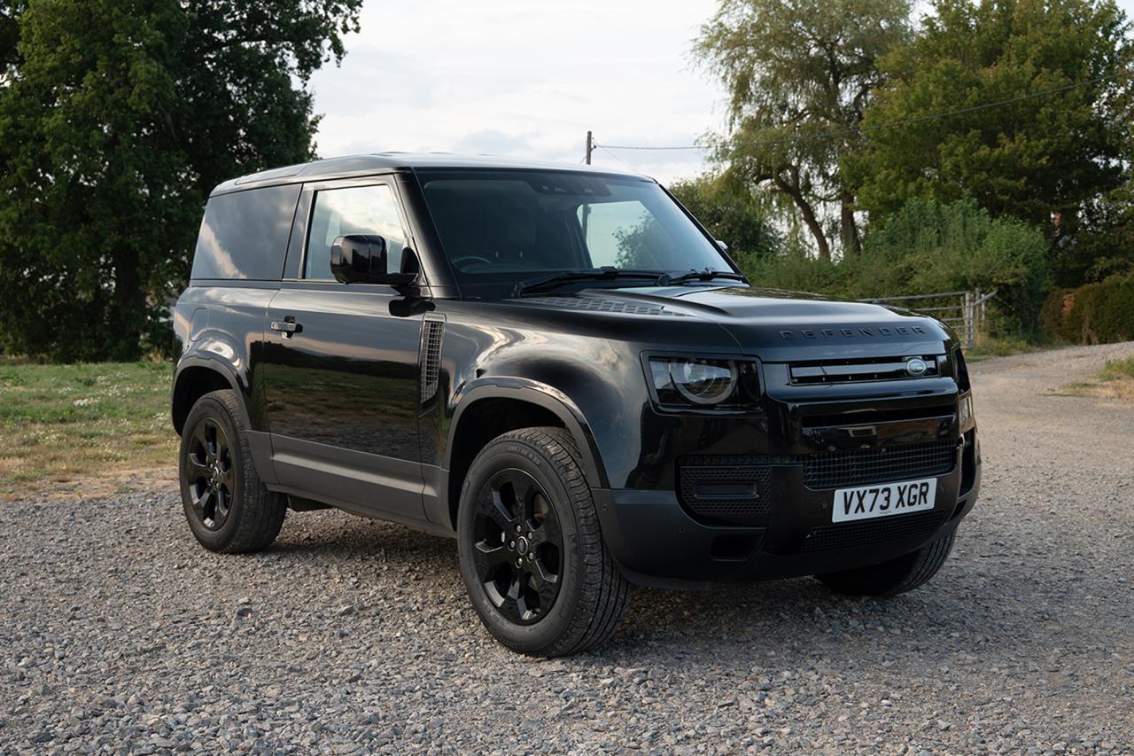 2023 Land Rover Defender 90