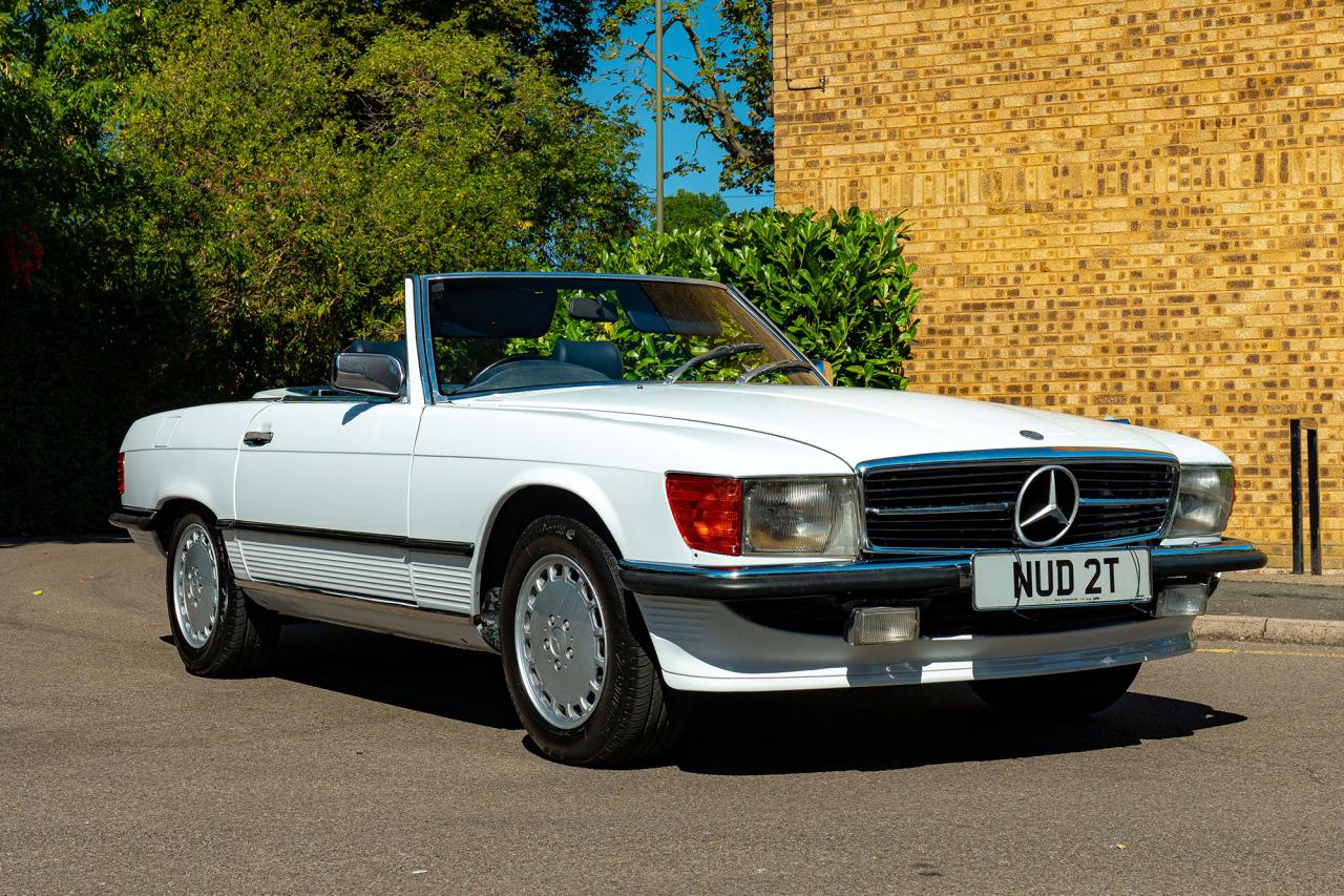 1989 Mercedes - Benz (R107) 500 SL