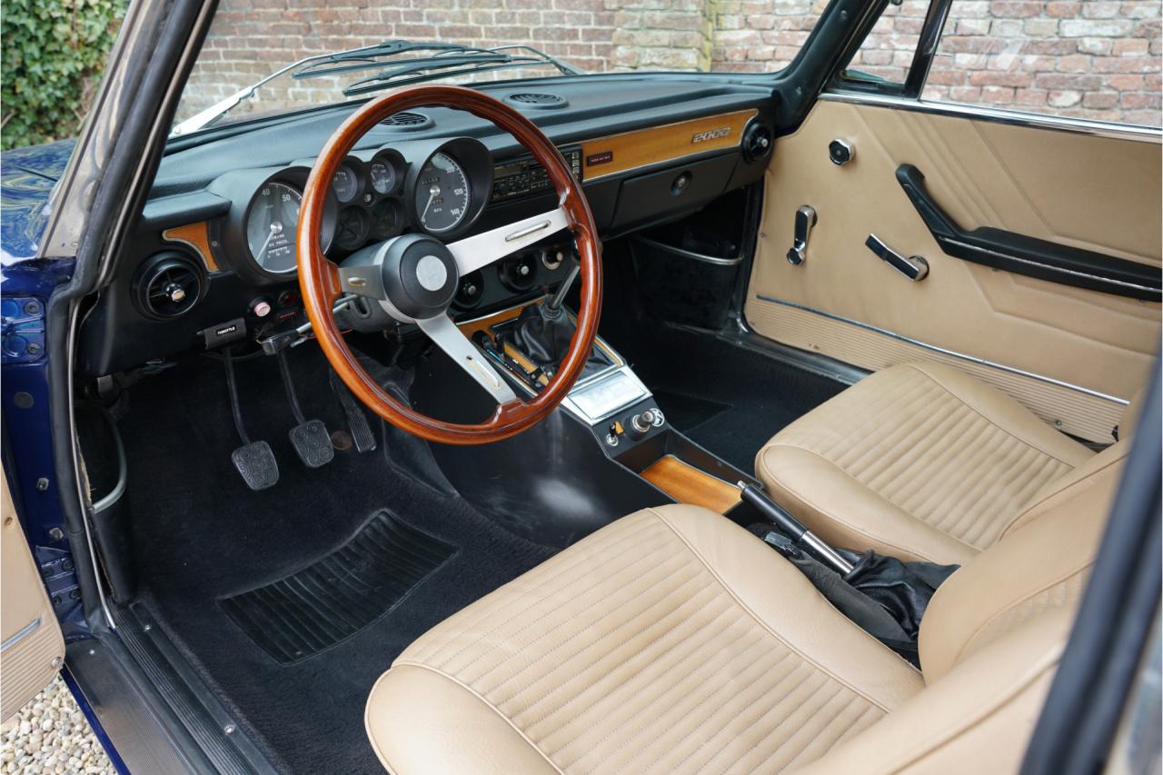 1974 Alfa Romeo GTV 2000 Bertone &ldquo;Blu Ollandese over Naturale&rdquo;