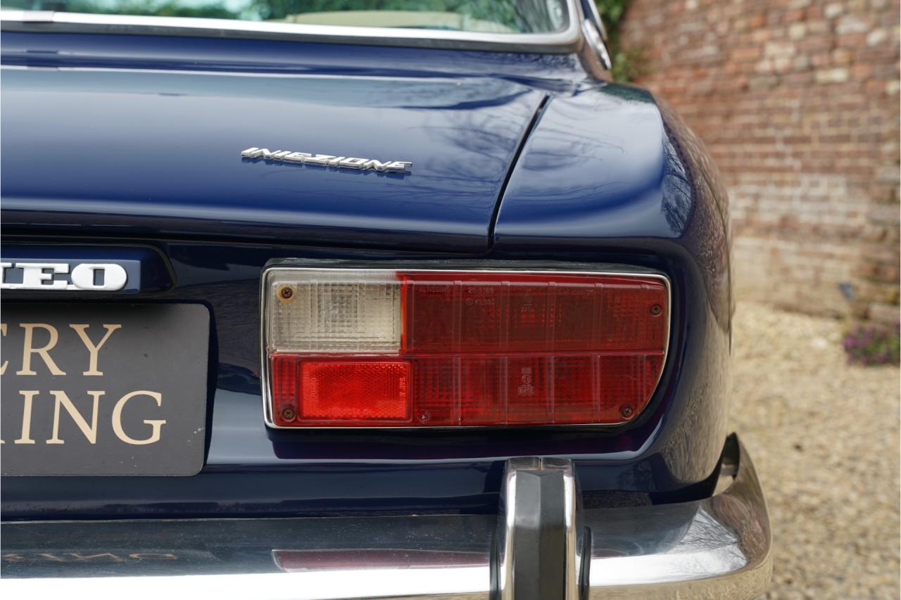 1974 Alfa Romeo GTV 2000 Bertone &ldquo;Blu Ollandese over Naturale&rdquo;