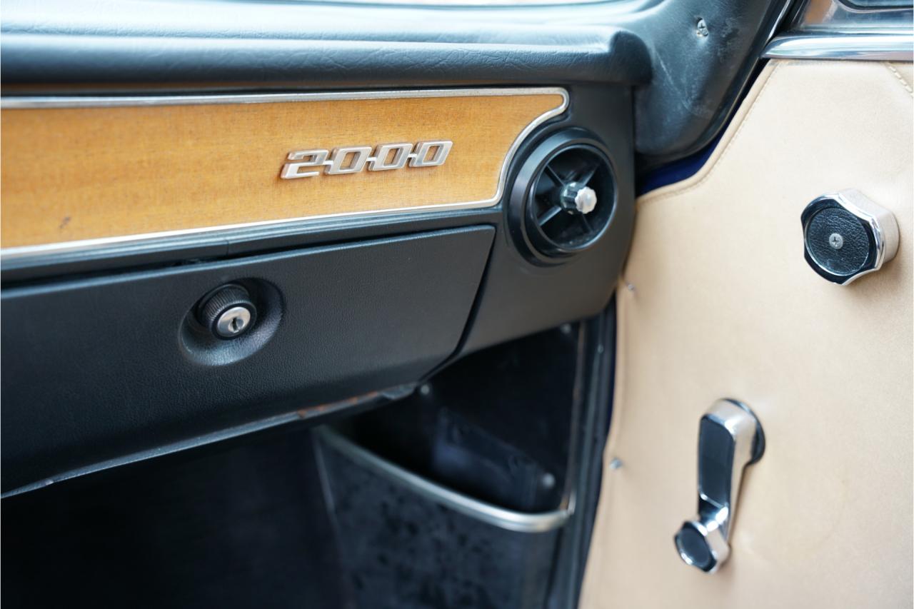 1974 Alfa Romeo GTV 2000 Bertone &ldquo;Blu Ollandese over Naturale&rdquo;