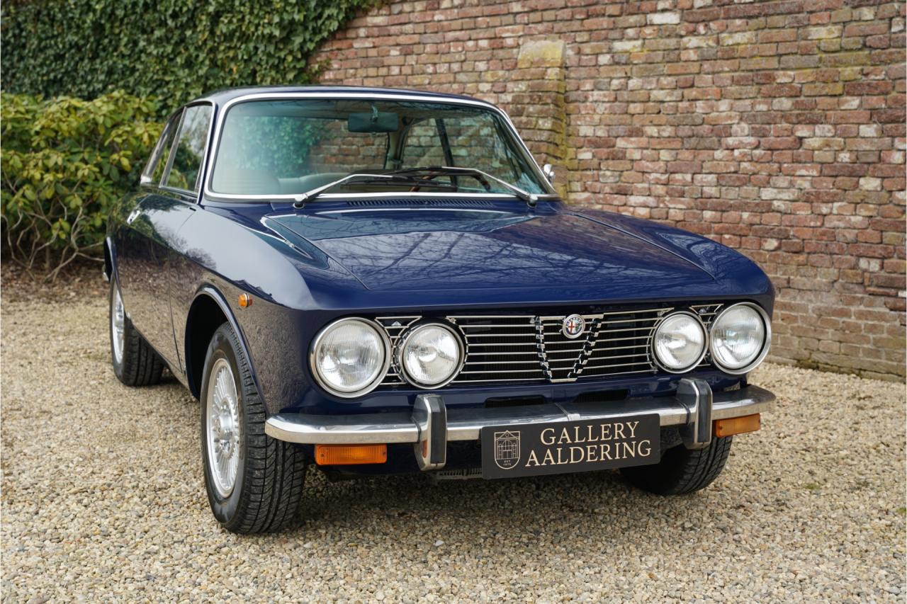 1974 Alfa Romeo GTV 2000 Bertone &ldquo;Blu Ollandese over Naturale&rdquo;