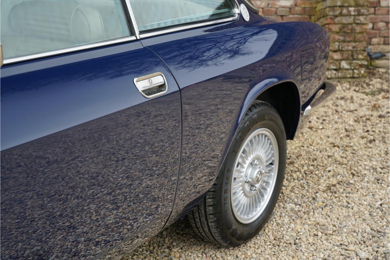 1974 Alfa Romeo GTV 2000 Bertone &ldquo;Blu Ollandese over Naturale&rdquo;