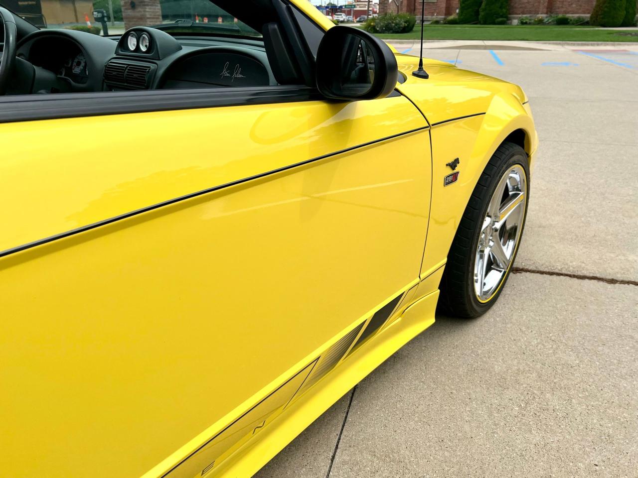2002 Ford Saleen Mustang