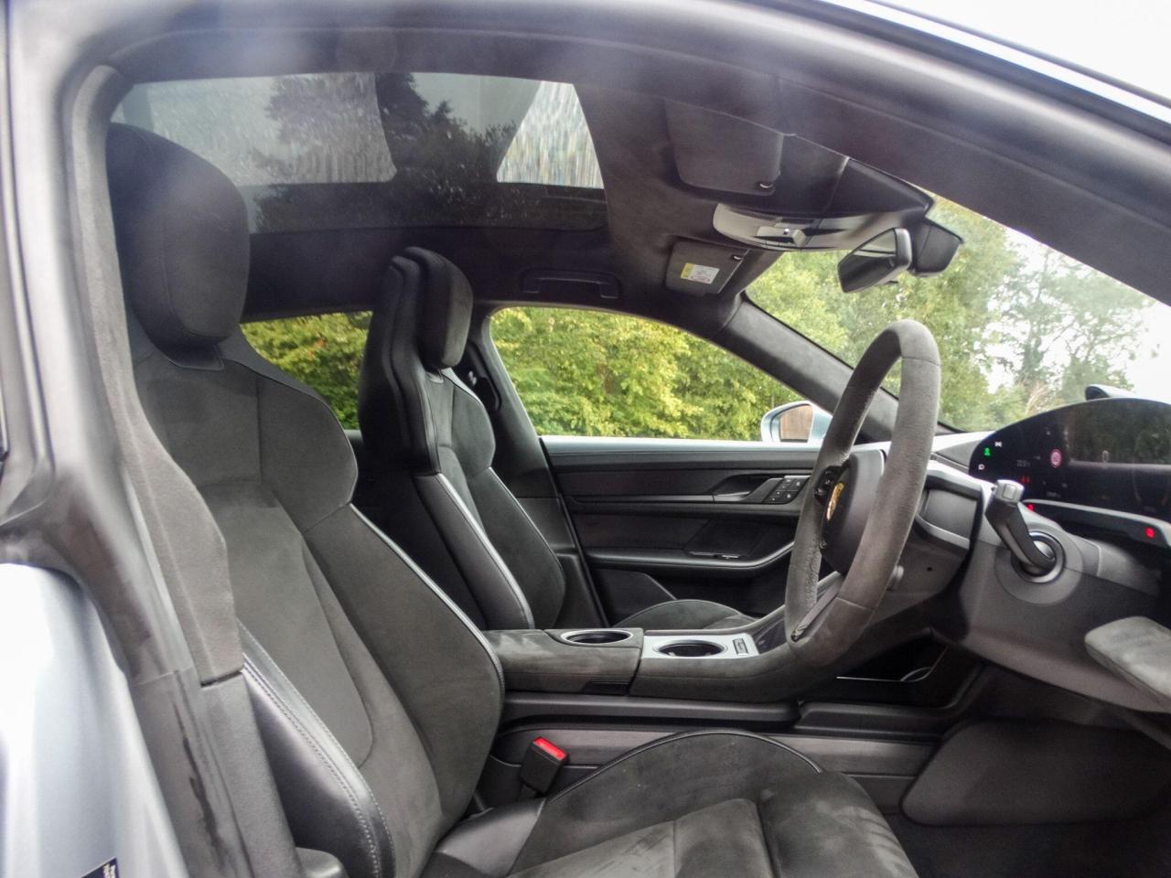 2023 Porsche Performance Plus 93.4kWh GTS Sport Turismo Auto 4WD 5dr (11kW Charger)