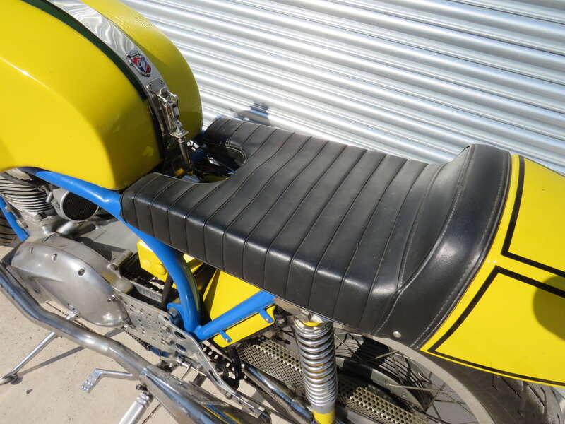 1961 NORTON TRITON