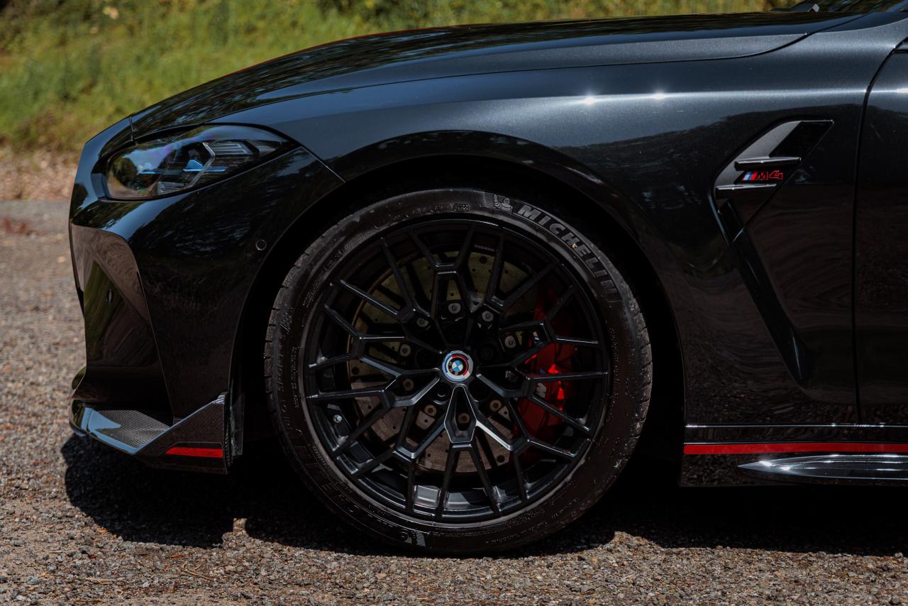 2022 BMW M4 CSL