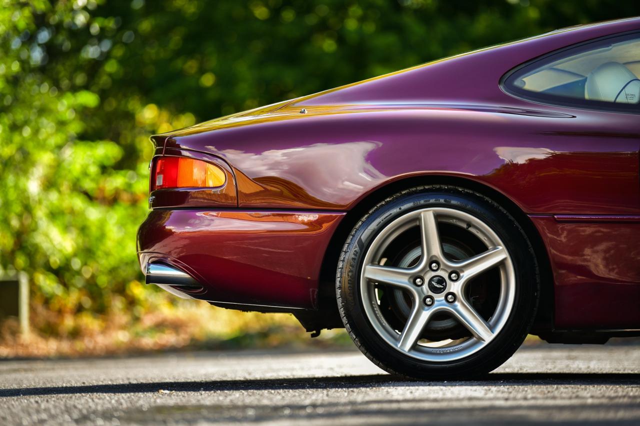 1997 Aston Martin DB7 i6