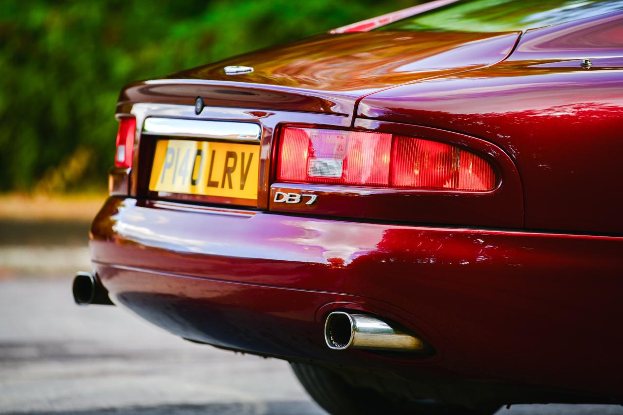 1997 Aston Martin DB7 i6