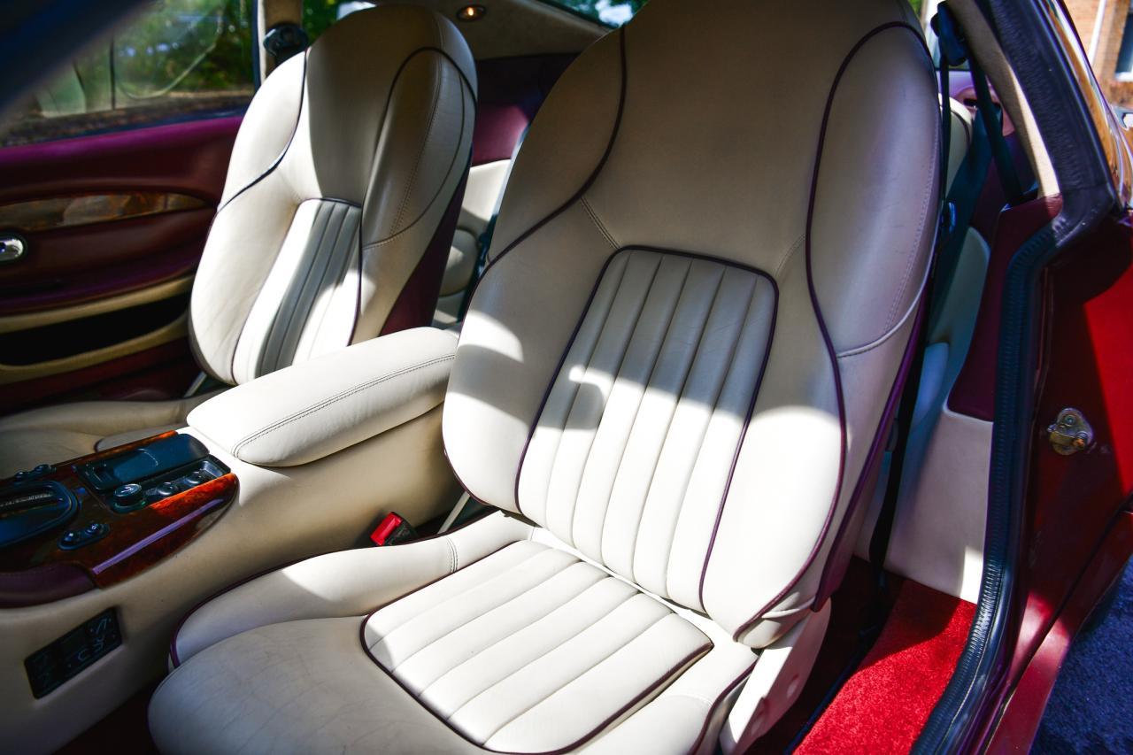 1997 Aston Martin DB7 i6