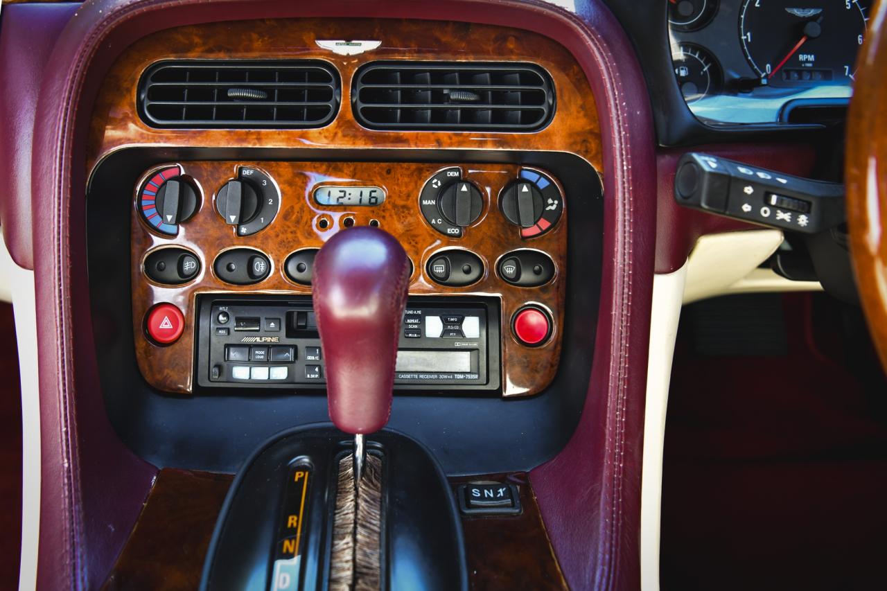 1997 Aston Martin DB7 i6