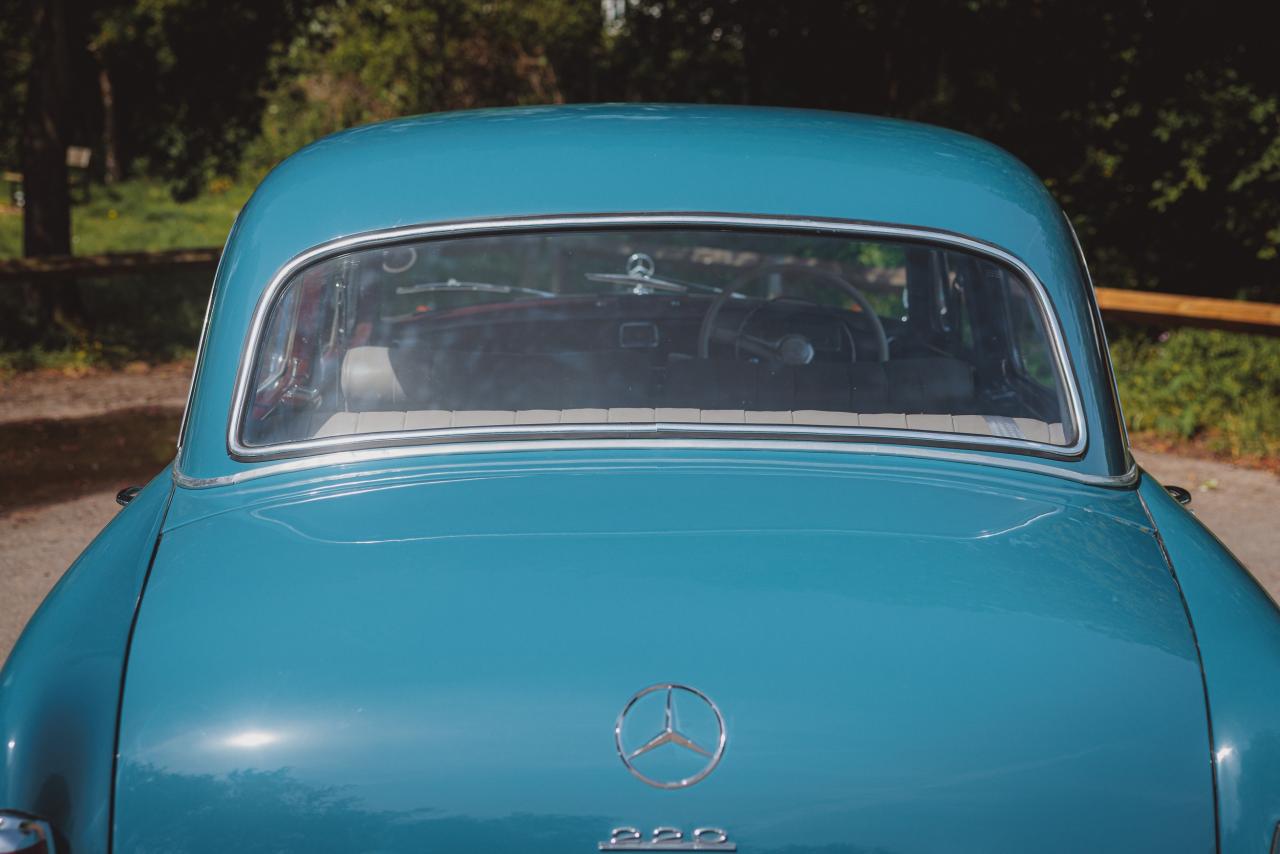 1956 Mercedes - Benz 220a Ponton